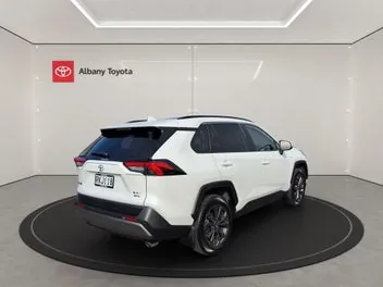 Toyota Rav4 2025 photo 4