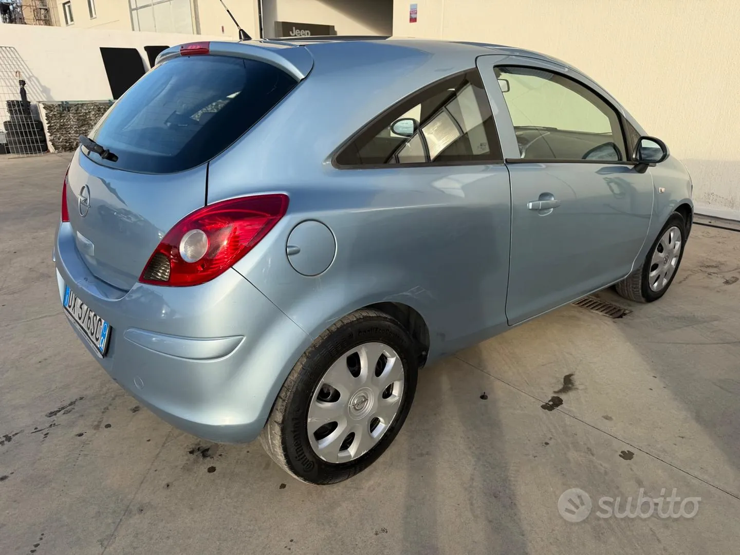Opel Corsa 2009 photo 2