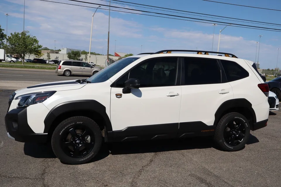 Subaru Forester 2024 photo 3