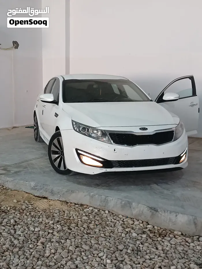Kia K5 2012 photo 5