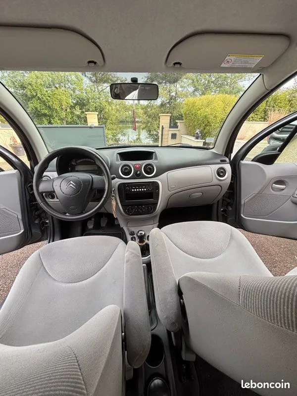 Citroen C3 2008 photo 3