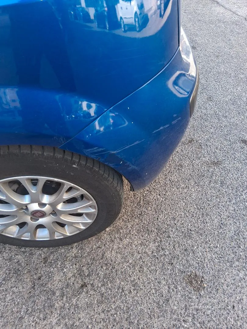 Fiat Punto Evo 2011 photo 4