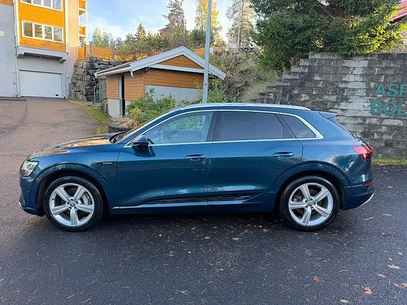 Audi E-Tron 2020 photo 2