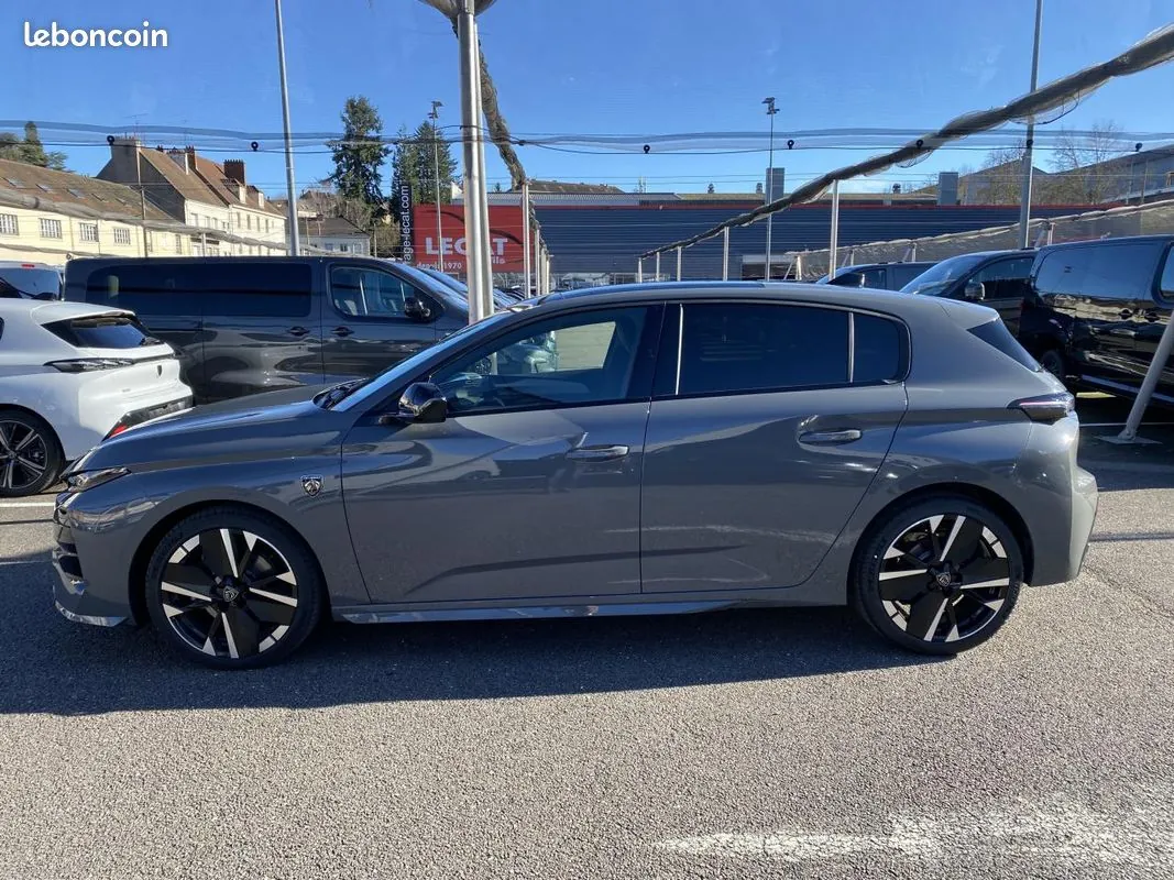 Peugeot 308 2026 photo 2