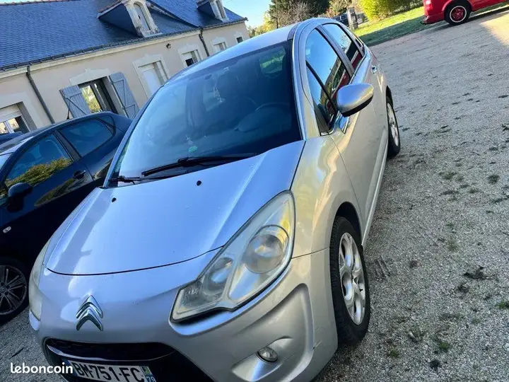 Citroen C3 2011 photo 2