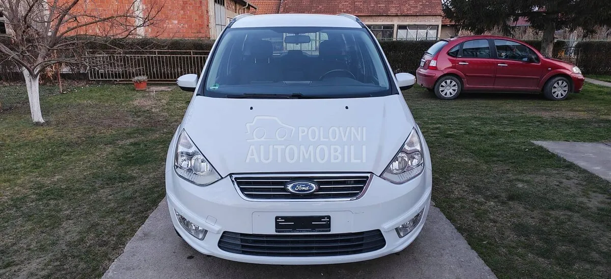 Ford Galaxy 2012 photo 2