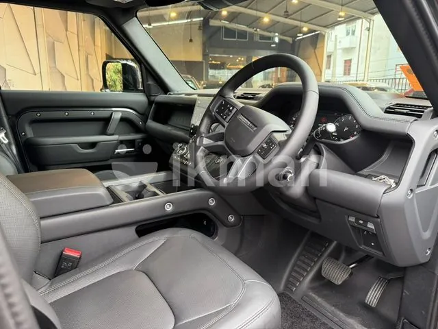Land Rover Defender 2024 photo 4