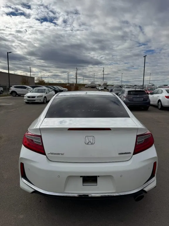 Honda Accord 2016 photo 5