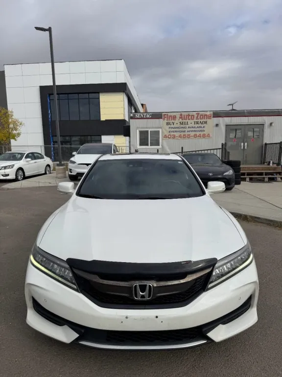 Honda Accord 2016 photo 2