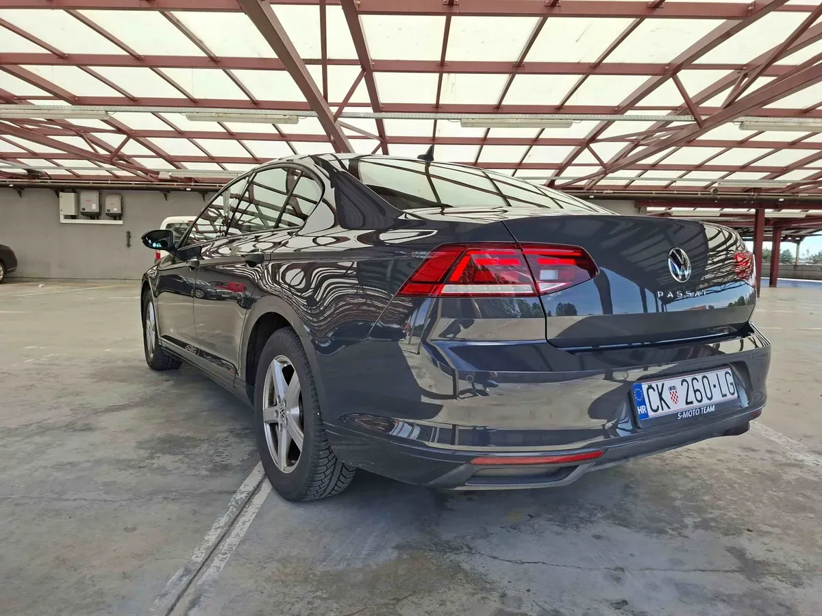 Volkswagen Passat 2020 photo 3