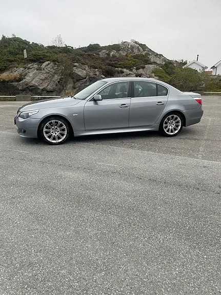 BMW 520I 2005 photo 2