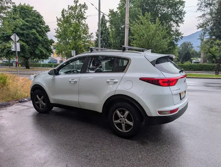 Kia Sportage 2016 photo 2