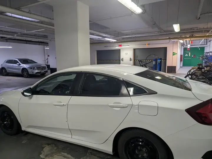 Honda Civic 2017 photo 2