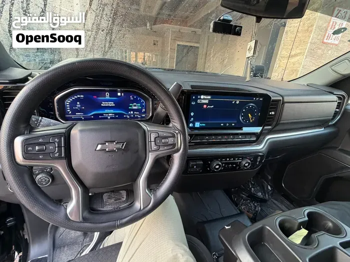 Chevrolet Silverado 2023 photo 4