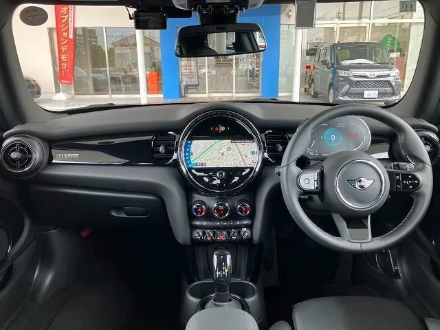 Mini Cooper S Shadow Edition 2023 photo 2
