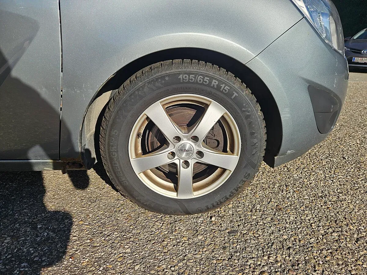 Opel Meriva 2013 photo 3