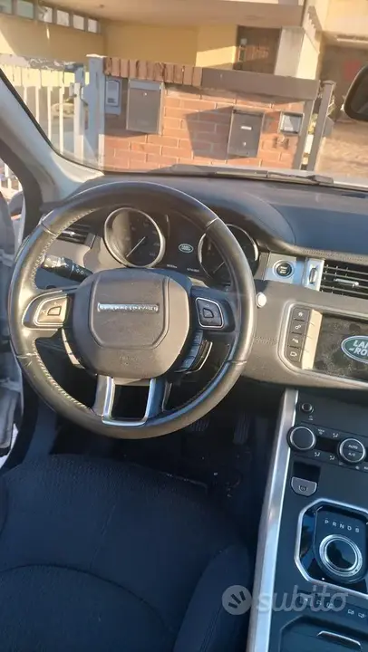 Land Rover Evoque 2017 photo 4