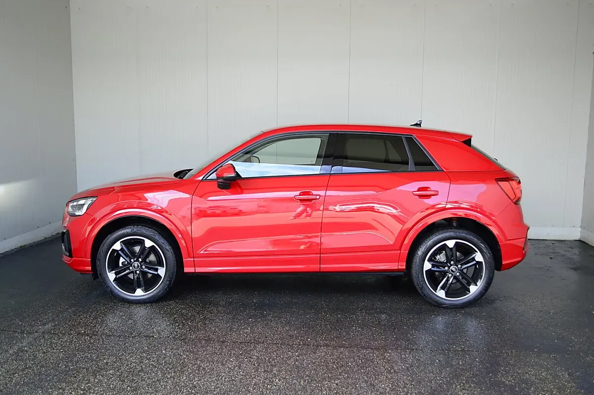 Audi Q2 2024 photo 2