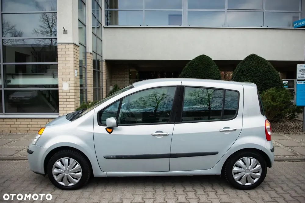 Renault Modus 2006 photo 3