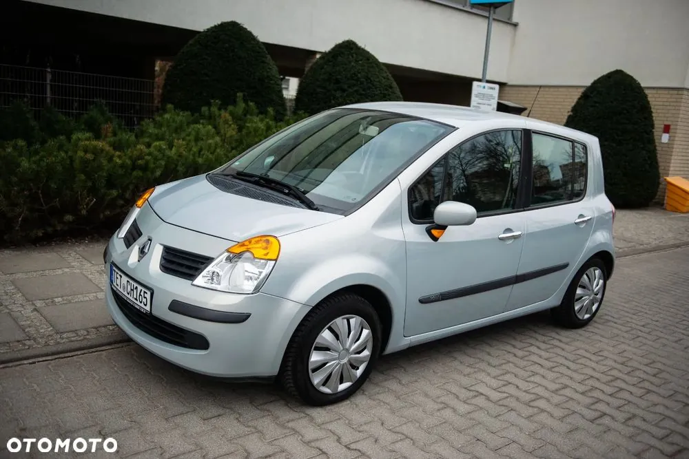 Renault Modus 2006 photo 2