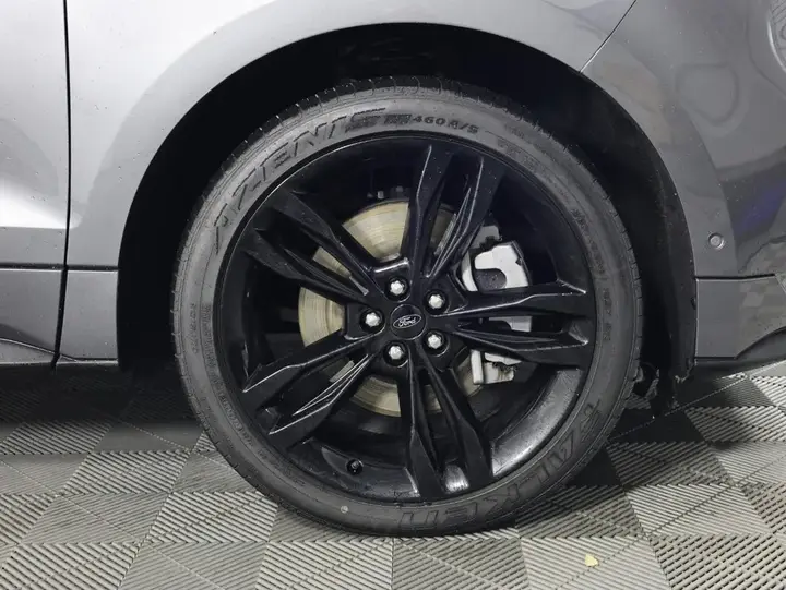 Ford Edge 2021 photo 4