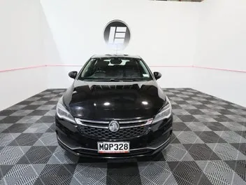 Holden Astra 2020 photo 3