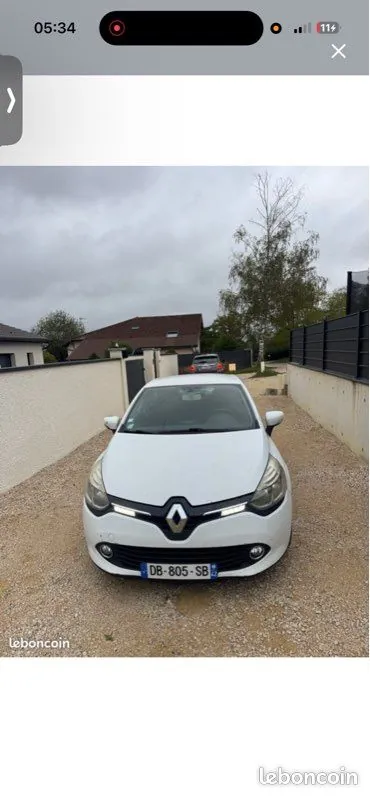 Renault Clio 2013 photo 2