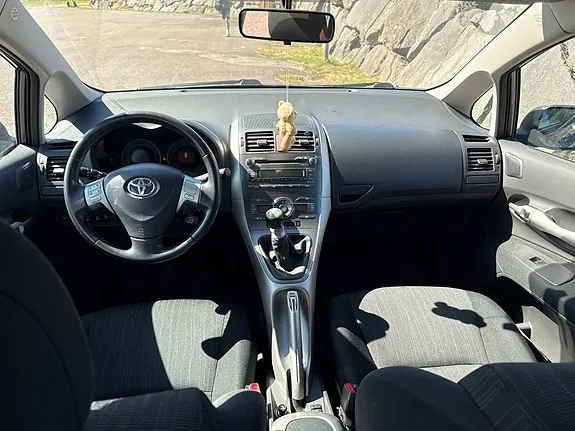 Toyota Auris 2007 photo 4