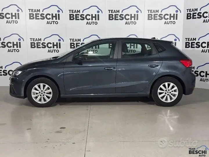 Seat Ibiza 2025 photo 2