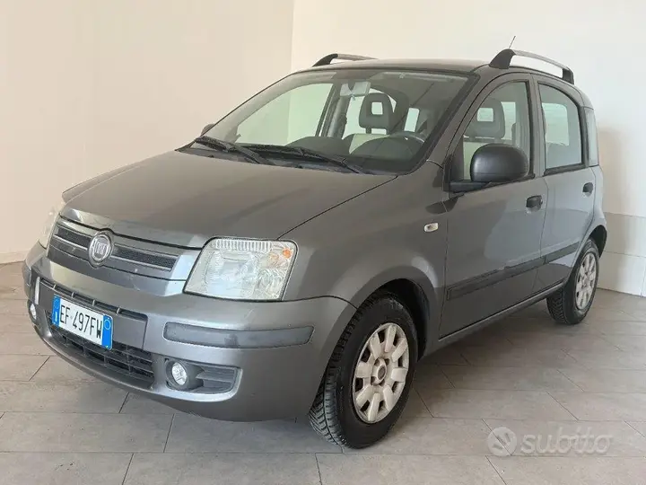 Fiat Panda 2010 photo 2