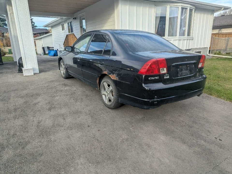 Honda Civic 2004 photo 5