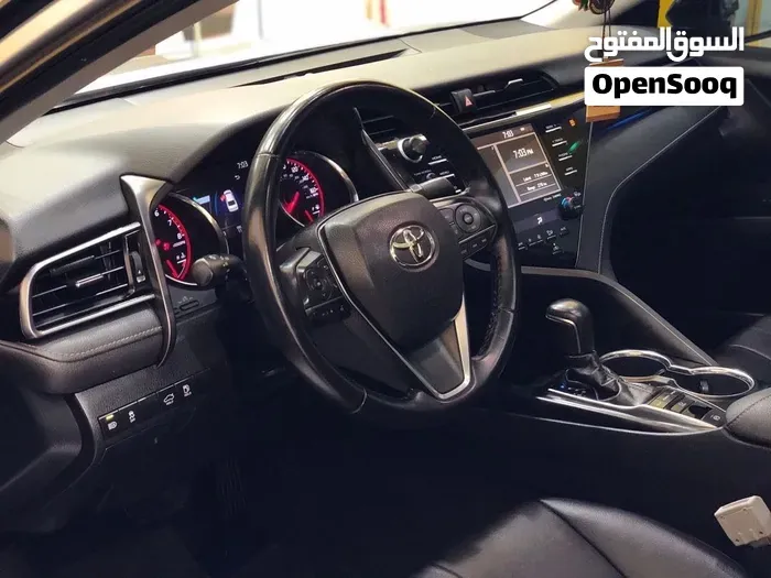 Toyota Camry 2019 photo 4