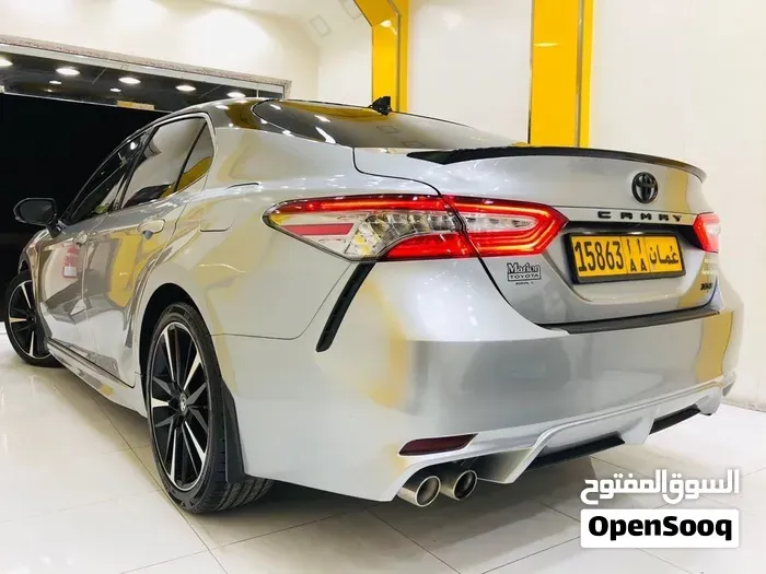 Toyota Camry 2019 photo 3