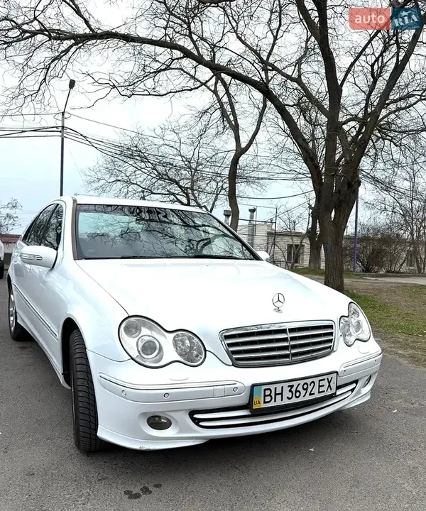 Mercedes-Benz C-Class