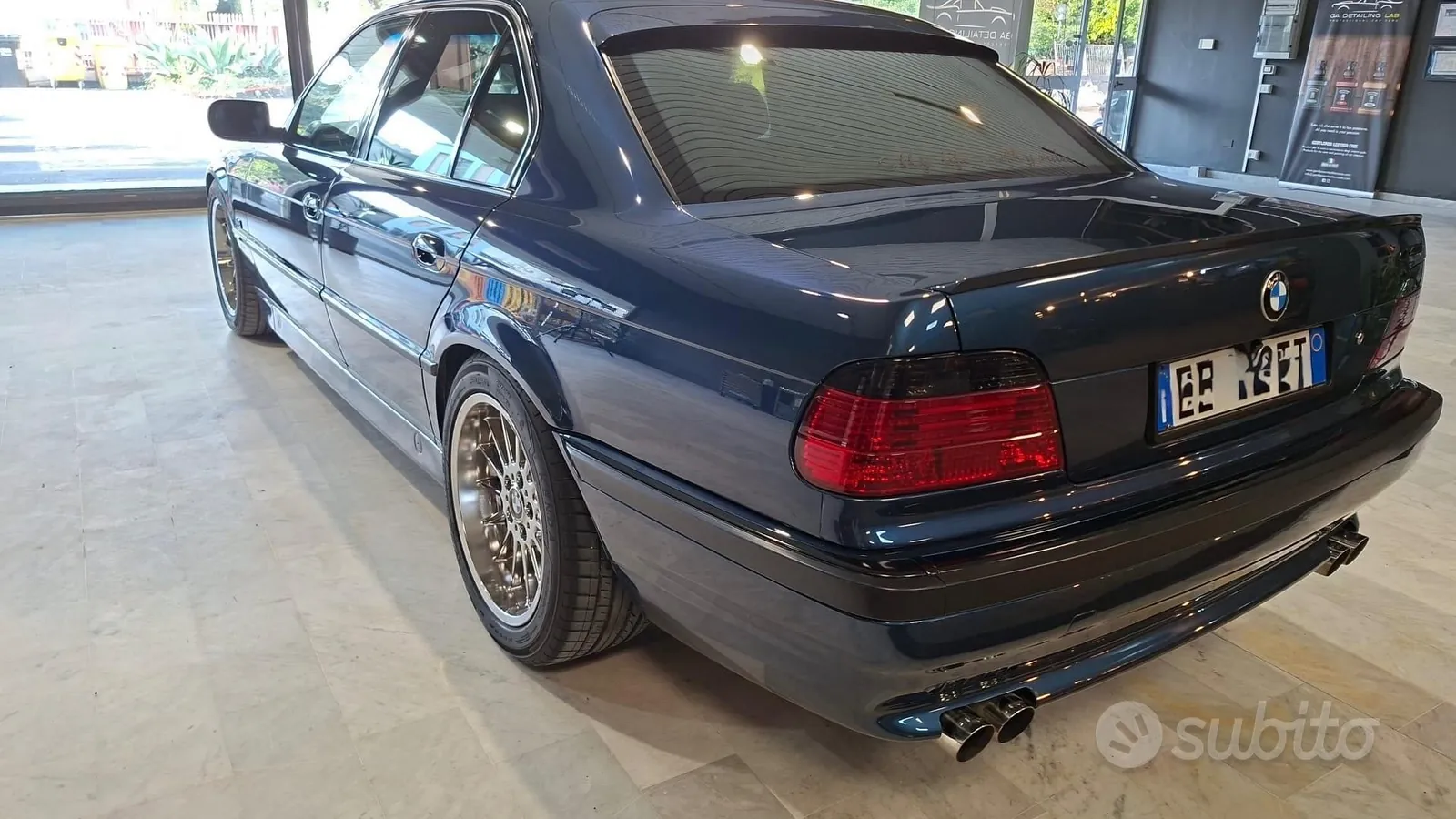 BMW E38 1995 photo 4