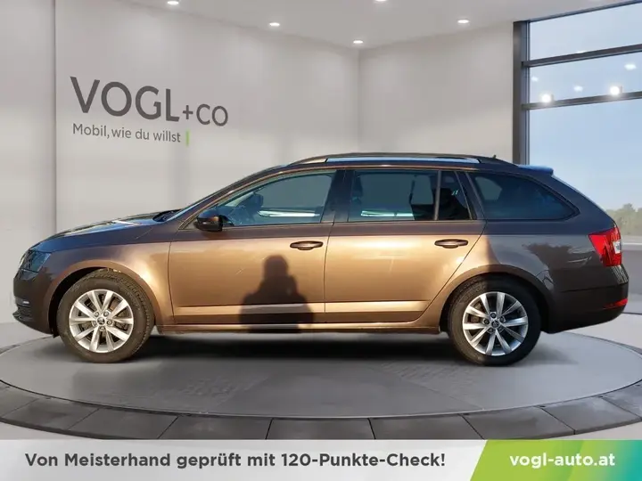 Skoda Octavia 2018 photo 2