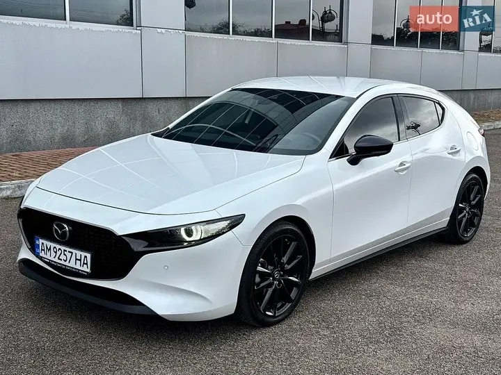 Mazda 3 2021 photo 4