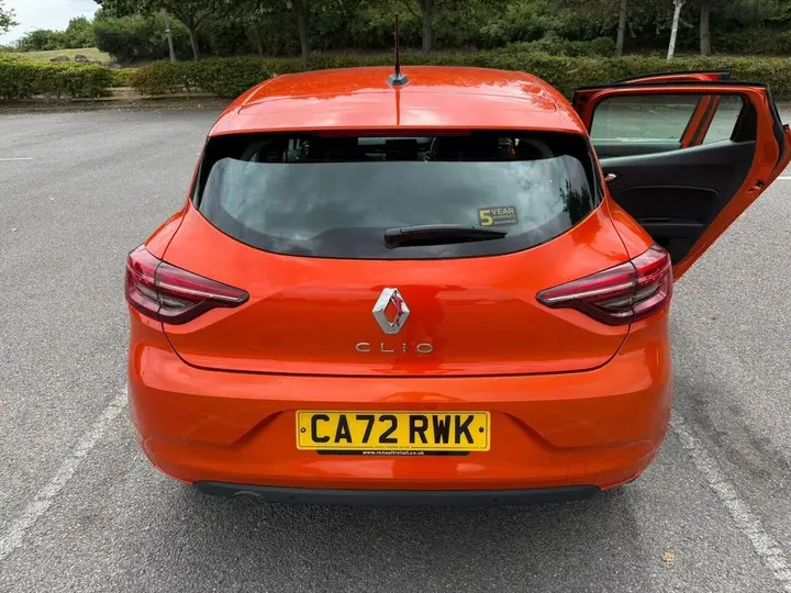 Renault Clio 2022 photo 3