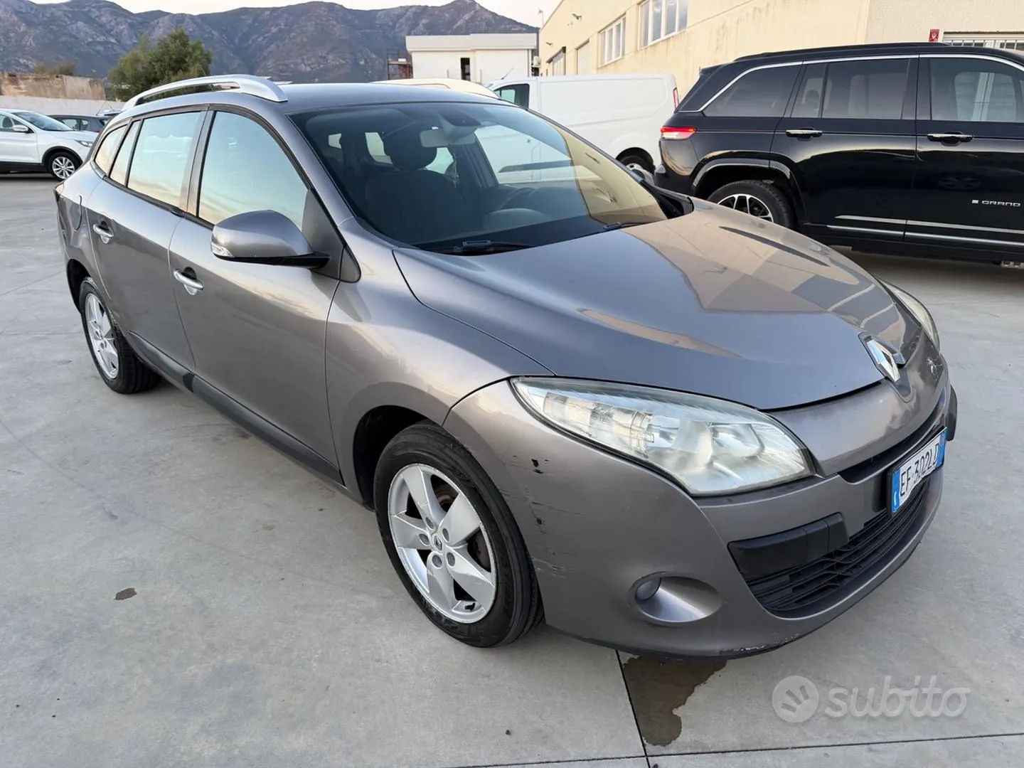 Renault Megane 2011 photo 4
