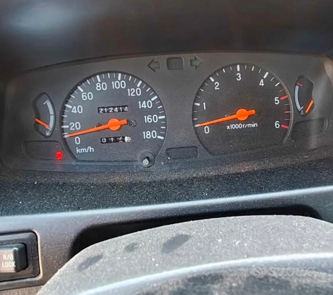 Mitsubishi L200 2001 photo 5