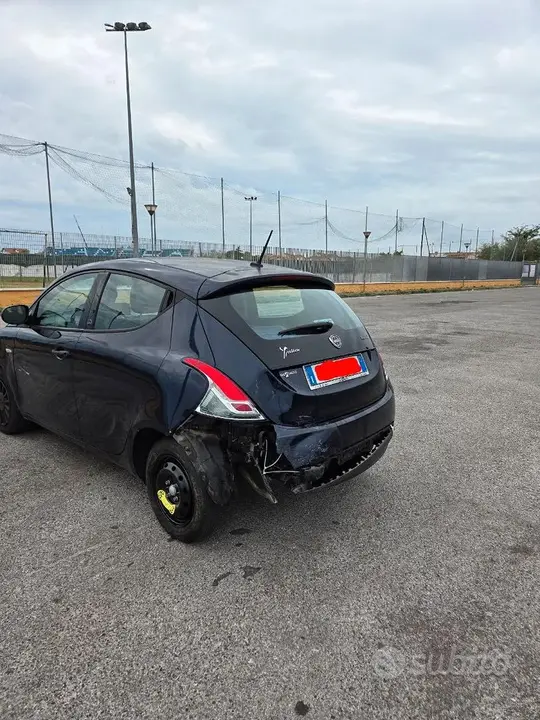 Lancia Ypsilon 2021 photo 3