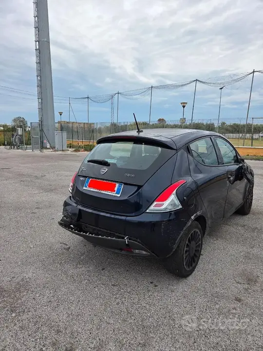Lancia Ypsilon 2021 photo 4