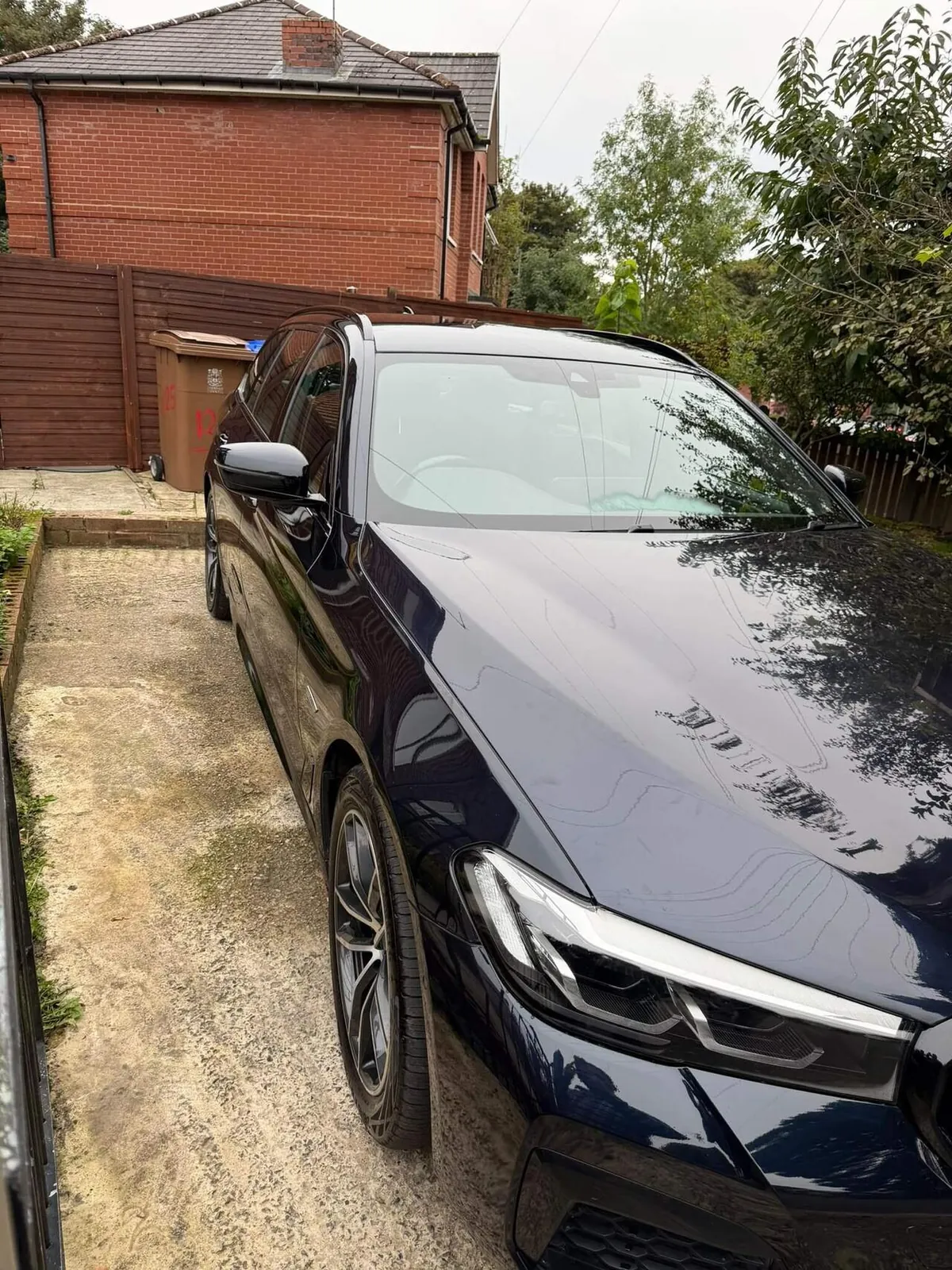 BMW 5 Series 2021 photo 2