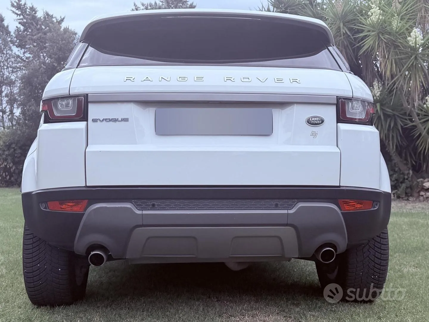 Land Rover Range Rover Evoque 2015 photo 4
