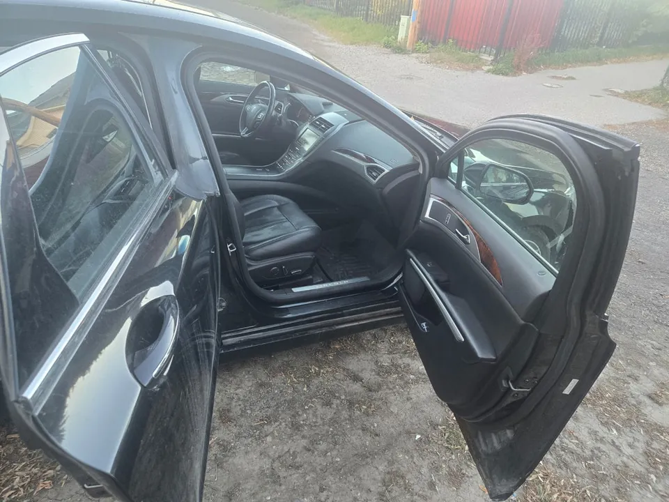Lincoln Mkz 2013 photo 2