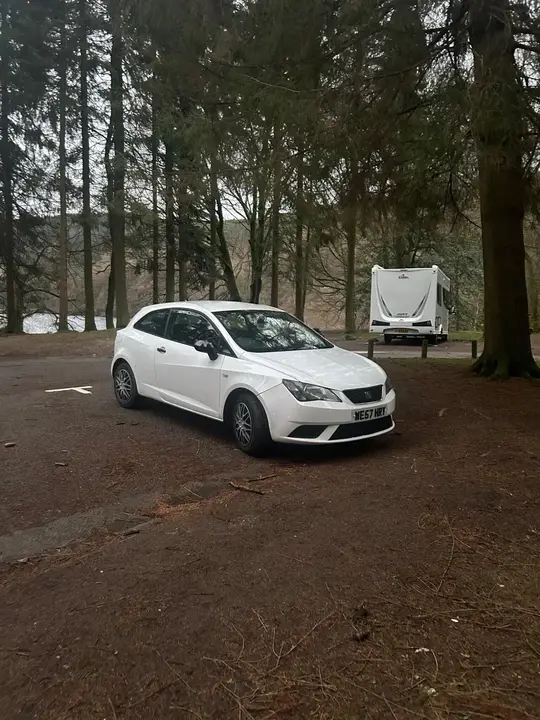 Seat Ibiza 2016 photo 2