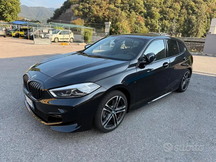 BMW 118I 2020 photo 3