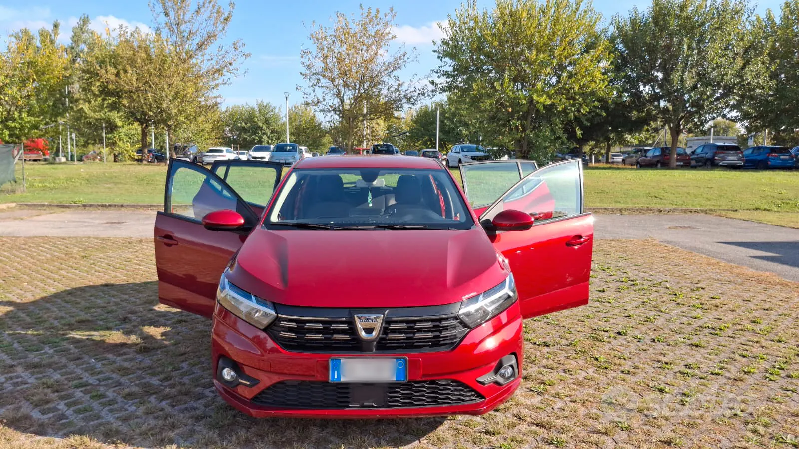 Dacia Sandero 2021 photo 2