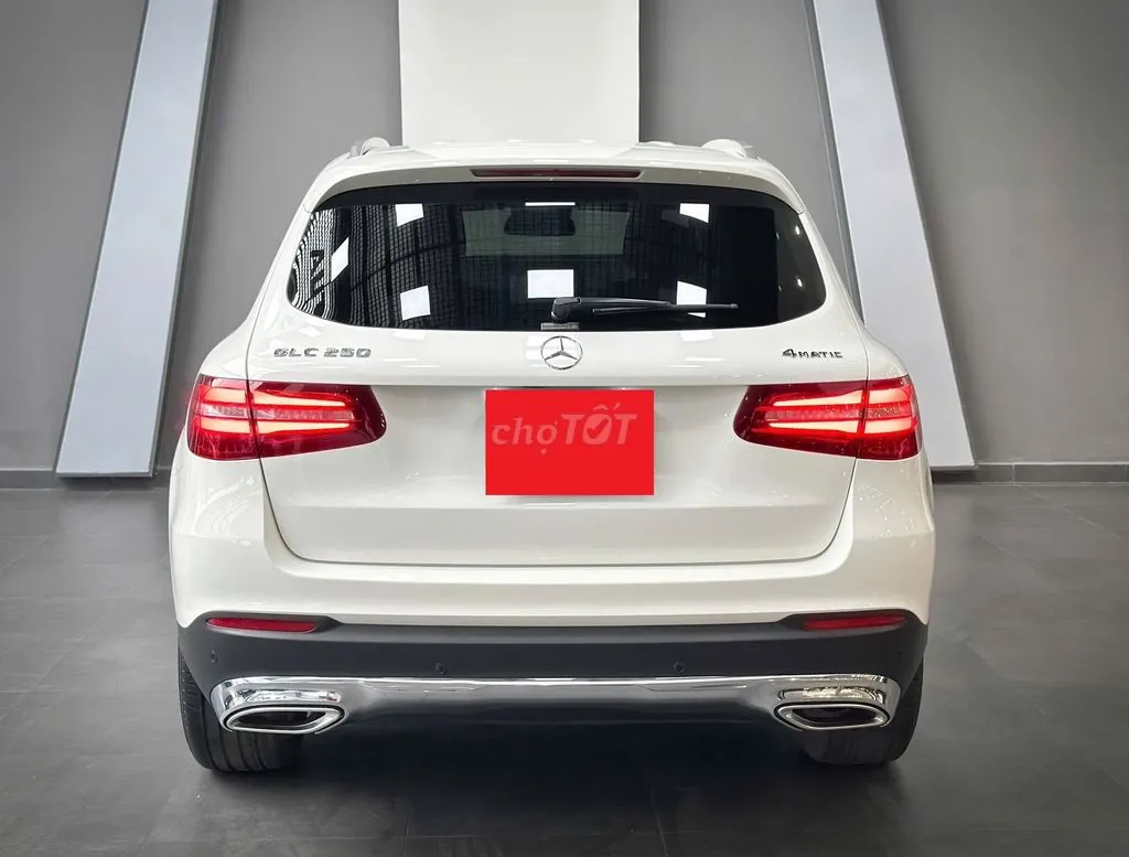 Mercedes-Benz Glc 2018 photo 2
