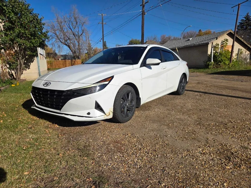 Hyundai Elantra 2021 photo 2